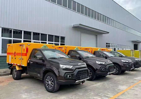 平舆爆破器材运输车-保障安全与效率的关键
